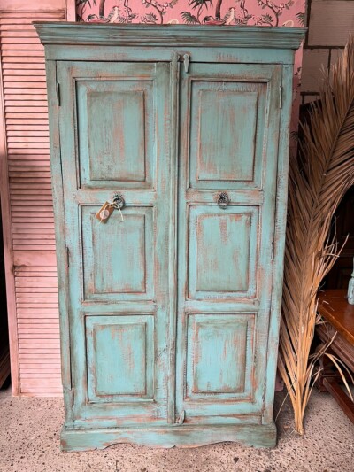Bohemian Ibiza Kast
